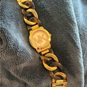 Micheal Kors runway twist watch